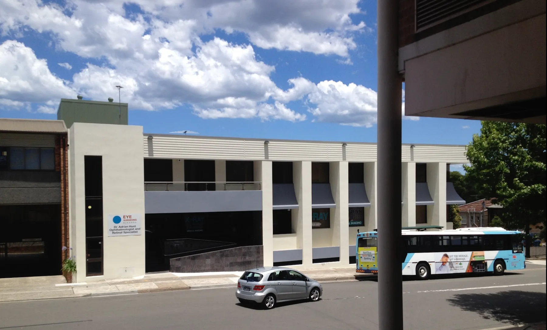 The building on Urunga Parade, Miranda, housing Eye Surgeons Miranda